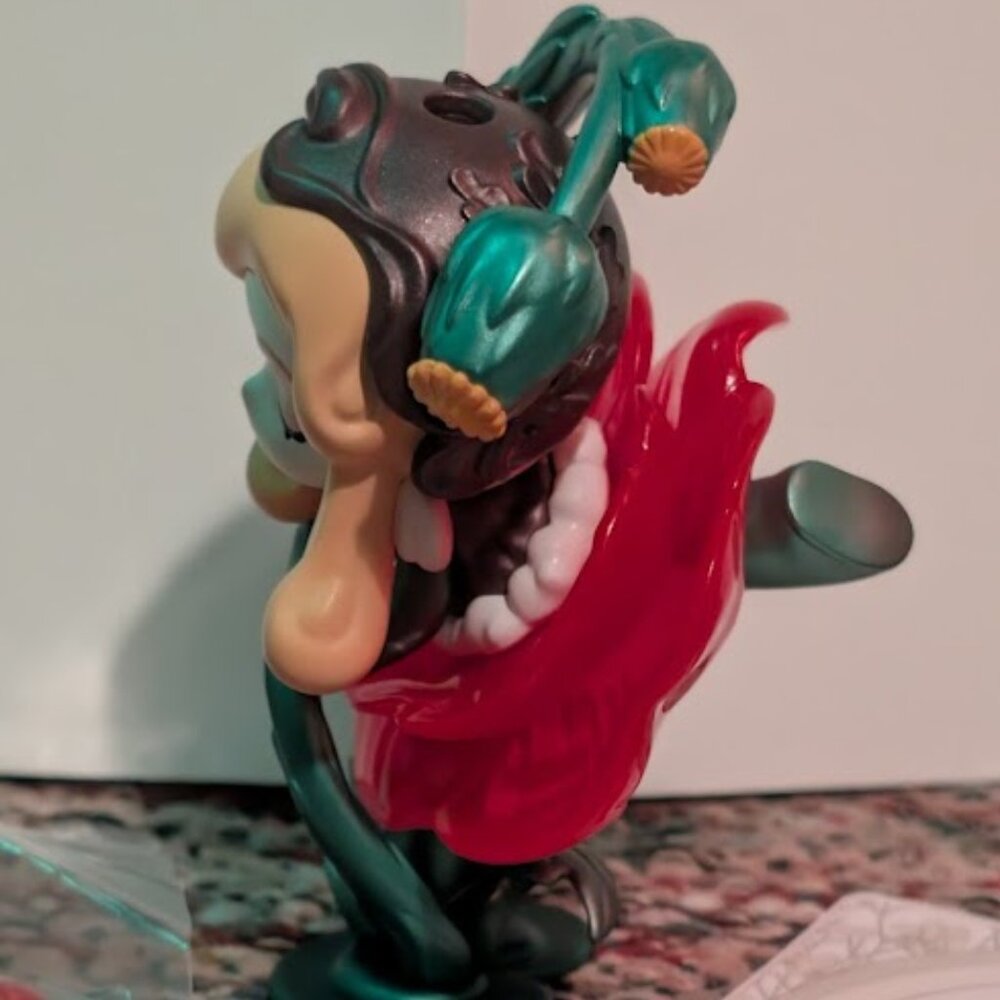 Pop Mart Chaka Luminous Reverie  "Spinning" - Picture 3 of 7